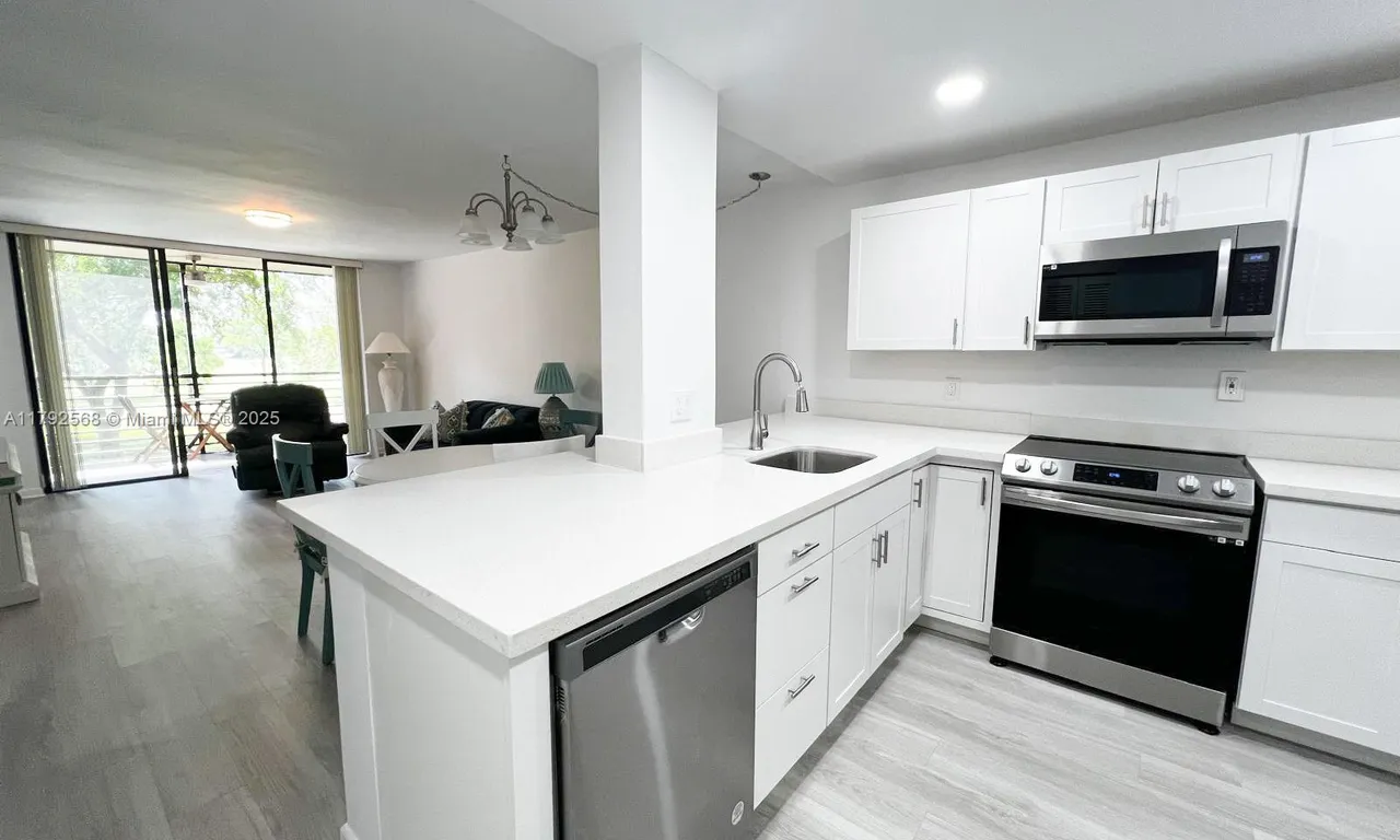 7950 W Mcnab Rd # 222, Tamarac FL 33321