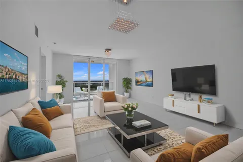 14951 Royal Oaks Ln (Renovated) # 2105, North Miami FL 33181