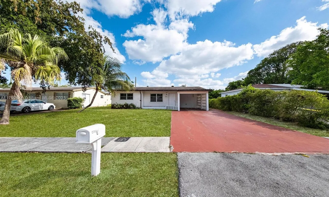 6808 SW 22nd Ct, Miramar FL 33023