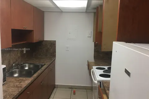 13455 NE 10th Ave # 206, North Miami FL 33161