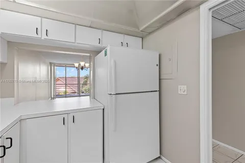 9470 Live Oak Pl # 304, Davie FL 33324