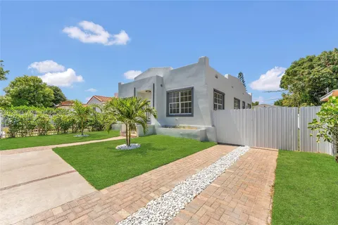 2357 SW 11th Ter, Miami FL 33135