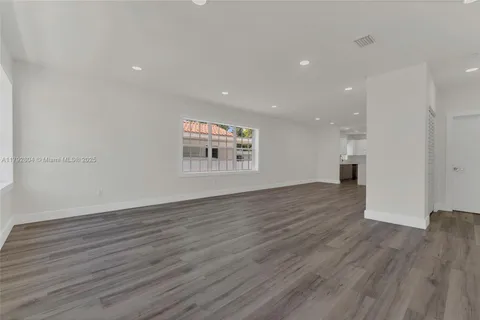 2357 SW 11th Ter, Miami FL 33135