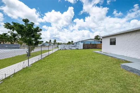30610 SW 156th Ave, Homestead FL 33033