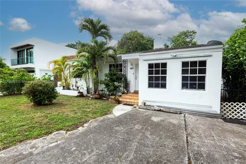 40 NE 49th St, Miami FL 33137