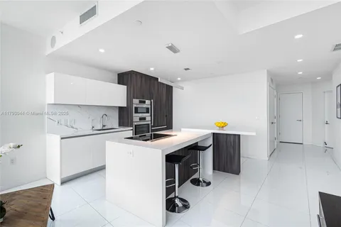851 NE 1st Ave # 2604, Miami FL 33132