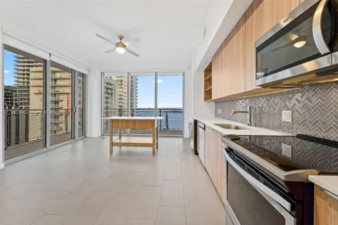 2150 N Bayshore Dr # 0501, Miami FL 33137