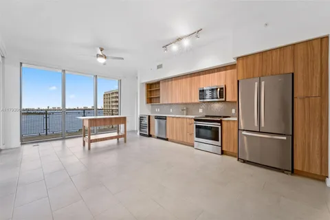 2150 N Bayshore Dr # 0501, Miami FL 33137