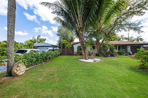 480 NW 88th Ter, El Portal FL 33150