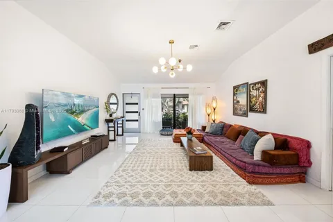 480 NW 88th Ter, El Portal FL 33150