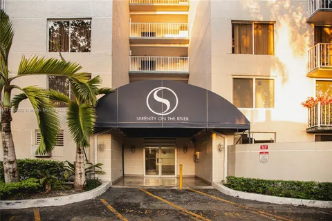 1720 NW N River Dr # 607, Miami FL 33125