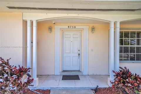 9750 SW 159th St, Miami FL 33157