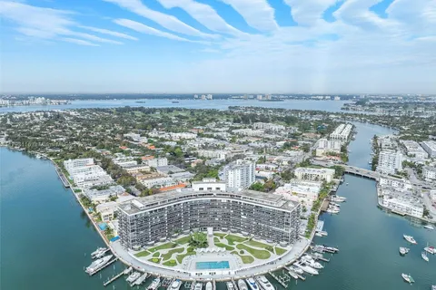 900 Bay Dr # 719, Miami Beach FL 33141