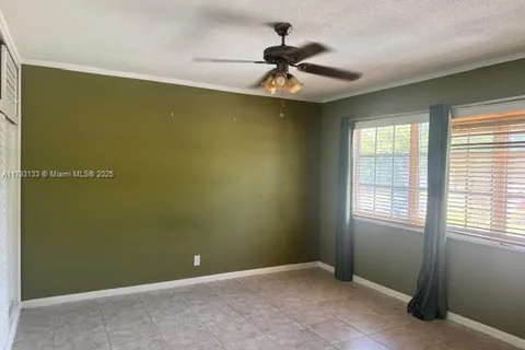 1431 S 14th Ave # 214, Hollywood FL 33020