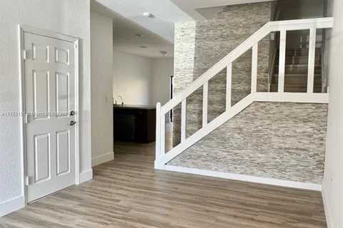 151 SE 34th Ave, Homestead FL 33033