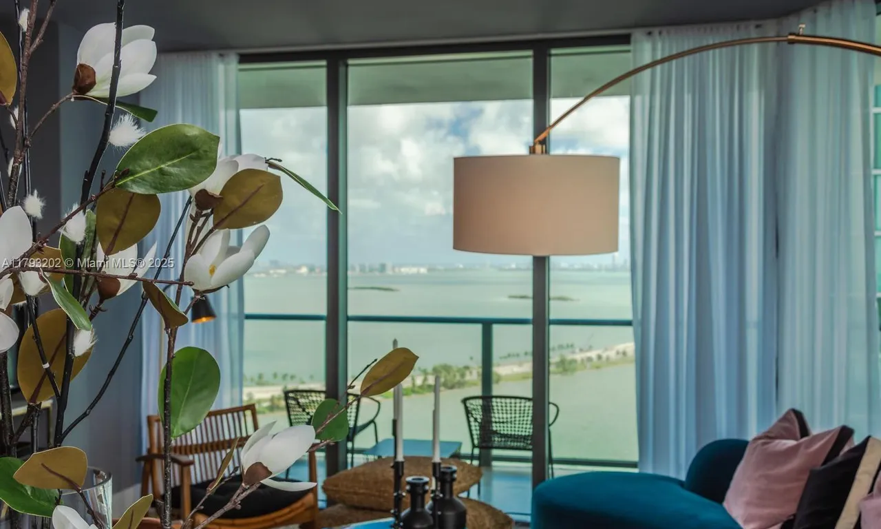 501 NE 31st St # 2906, Miami FL 33137