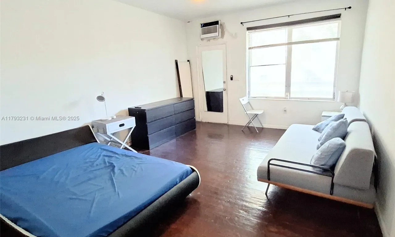 1770 Meridian Ave # 213, Miami Beach FL 33139