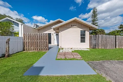 5411 SW 43rd Ter, Dania Beach FL 33314