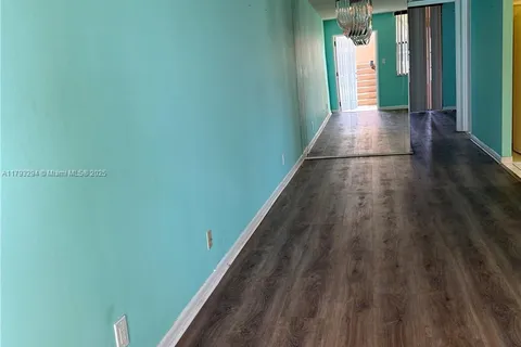 9121 Sunrise Lakes Blvd # 120, Sunrise FL 33322