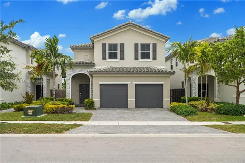 1387 SE 26th Ter, Homestead FL 33035