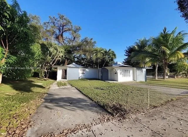 18447 NE 1st Ave # 18447, Miami FL 33179