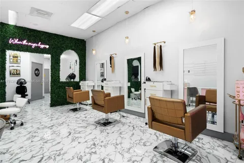 12801 SW 42nd St, Miami FL 33175