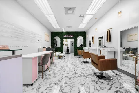 12801 SW 42nd St, Miami FL 33175