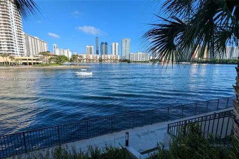 4000 NE 168th St # 107A, North Miami Beach FL 33160