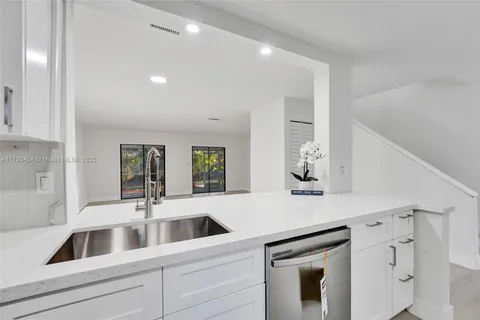 856 NW 47th St # 856, Deerfield Beach FL 33064