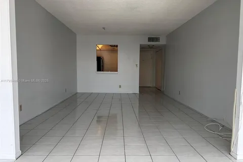 851 Three Islands Blvd # 514, Hallandale Beach FL 33009