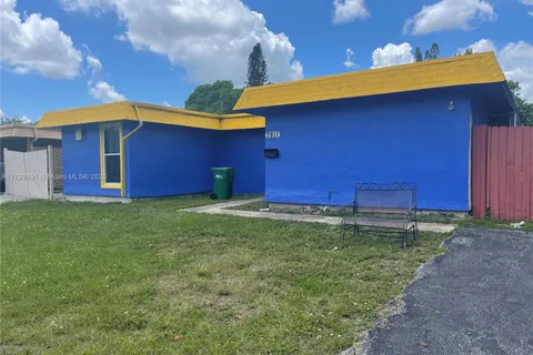 7811 NW 66th Ter # 7811, Tamarac FL 33321