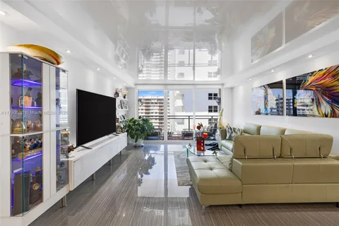 2030 S Ocean Dr # 2005, Hallandale Beach FL 33009