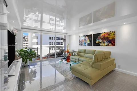2030 S Ocean Dr # 2005, Hallandale Beach FL 33009