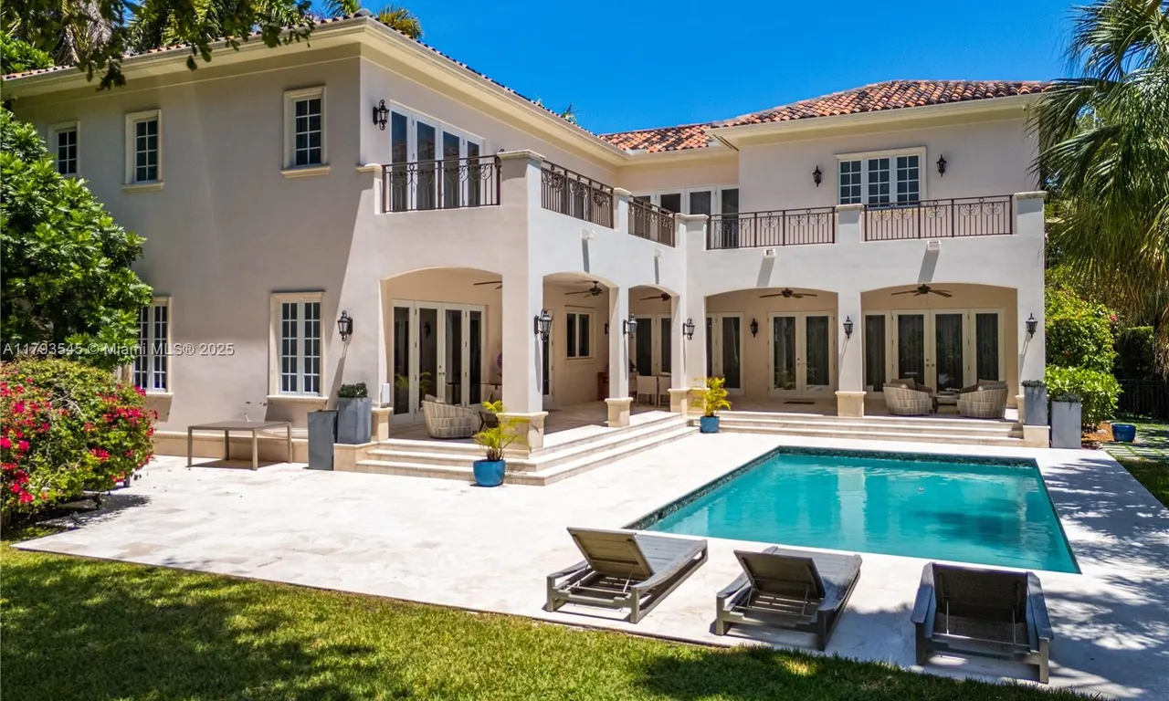 7120 Mira Flores Ave, Coral Gables FL 33143