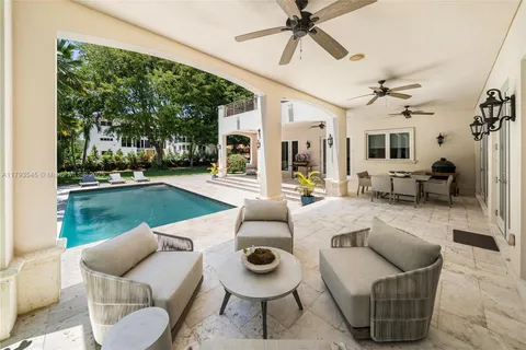 7120 Mira Flores Ave, Coral Gables FL 33143