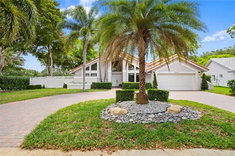 8400 NW 47th Dr, Coral Springs FL 33067