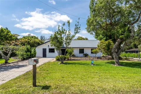 14840 SW 21st St, Davie FL 33326
