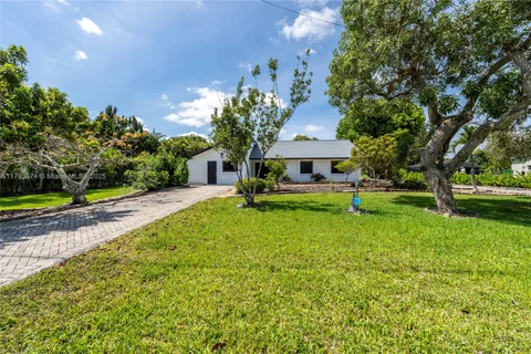 14840 SW 21st St, Davie FL 33326