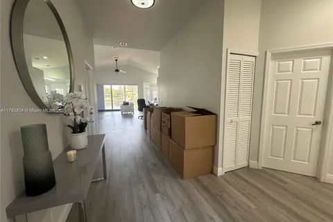22040 Altona, Boca Raton FL 33428