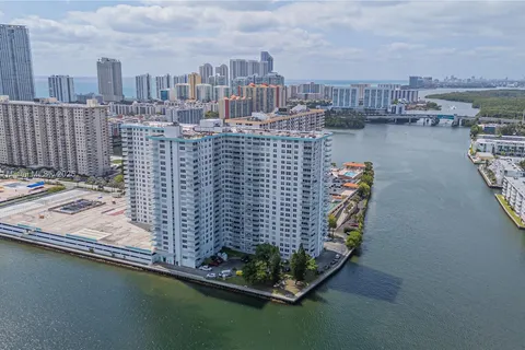 301 174th St # 401, Sunny Isles Beach FL 33160