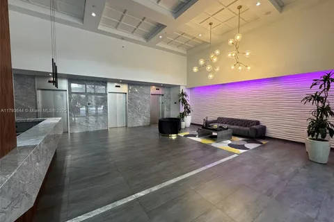 10 Aragon Ave # 717, Coral Gables FL 33134