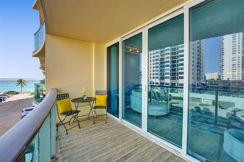 2501 S Ocean Dr, Hollywood FL 33019