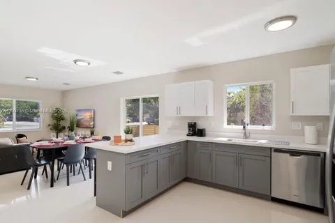 1391 NW 38th # 1391, Miami FL 33142