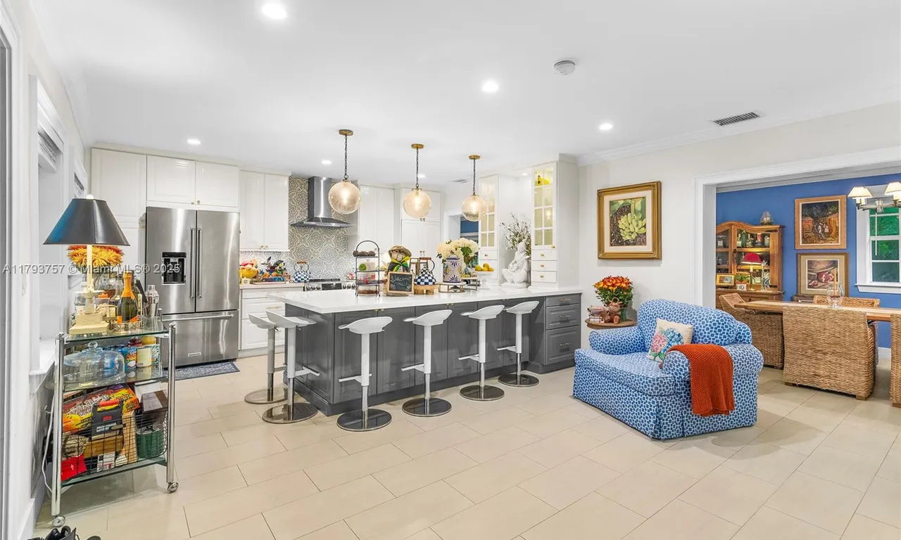 13101 SW 82nd Ave, Pinecrest FL 33156