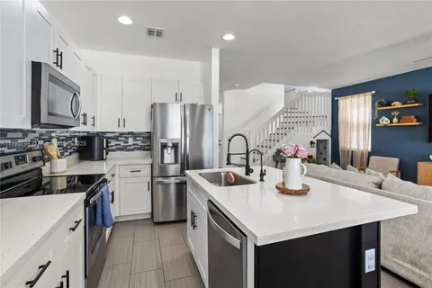 4859 NW 55th Pl, Tamarac FL 33319