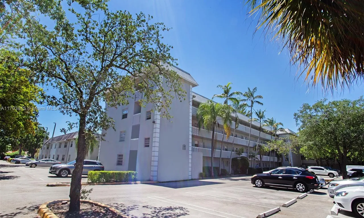 17255 SW 95th Ave # 247, Palmetto Bay FL 33157