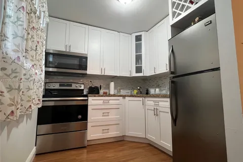 17255 SW 95th Ave # 247, Palmetto Bay FL 33157