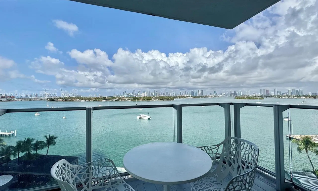 1100 West Ave # 812, Miami Beach FL 33139