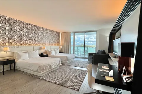 1100 West Ave # 812, Miami Beach FL 33139