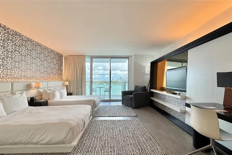 1100 West Ave # 812, Miami Beach FL 33139